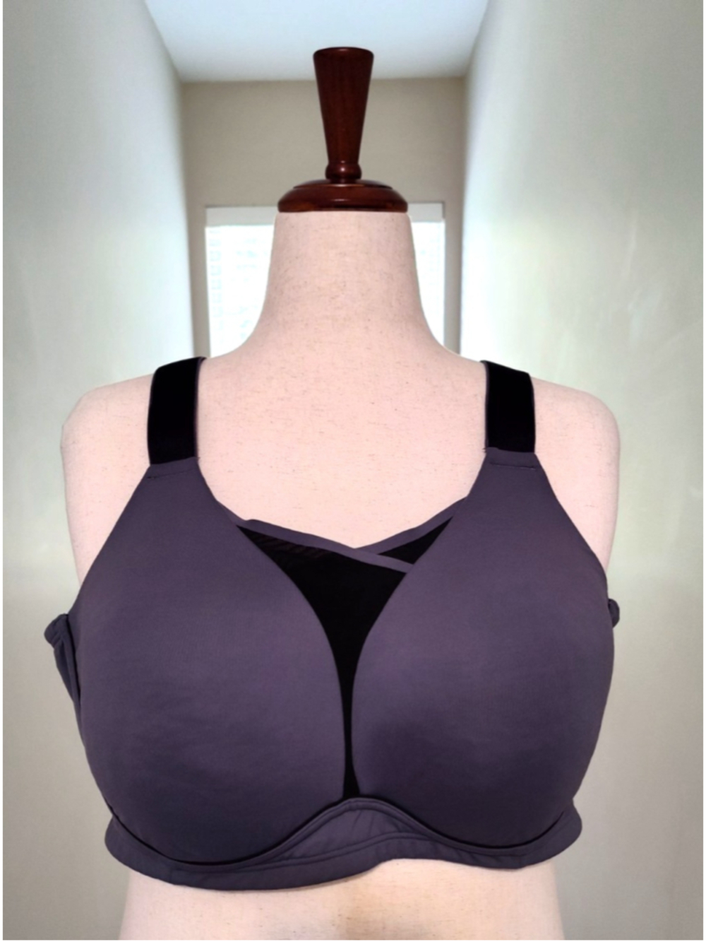 LIVI Olive and Black No Wire Bra SZ 48 C